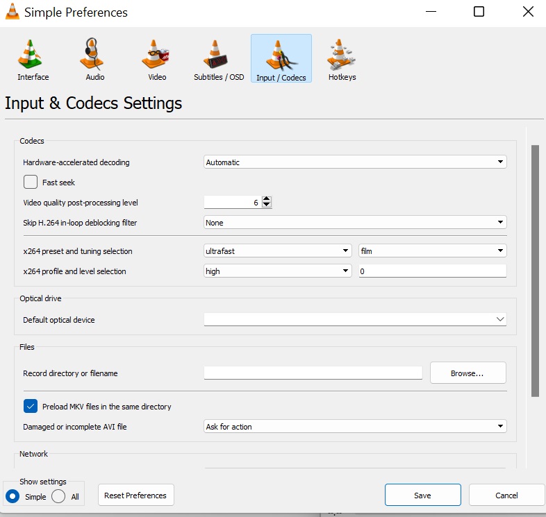 Click on Hardware accelerate decoding to remove green screen in VLC