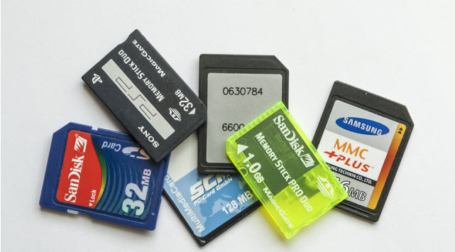 set of memory cards