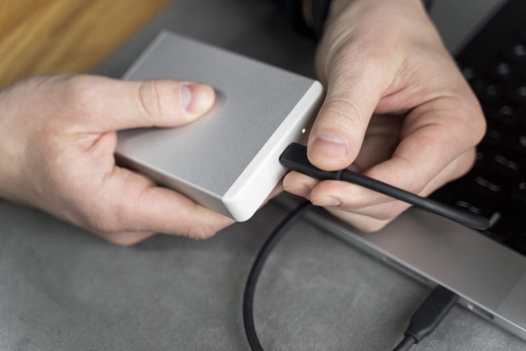 connect-the-external-hard-drive-using-usb