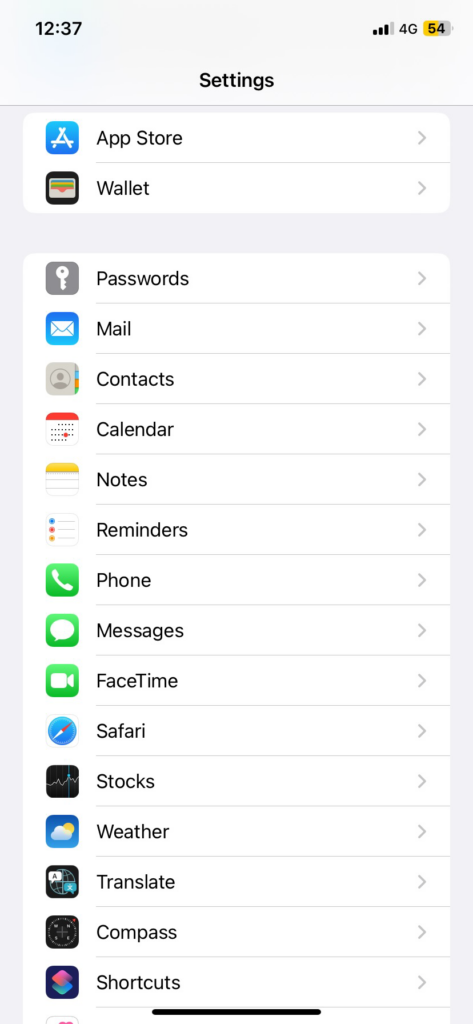 click on the safari application in the apps settings window